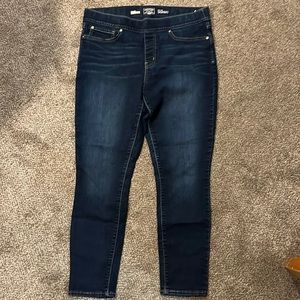 Signature by Levi Strauss Pull-On Skinny Jegging